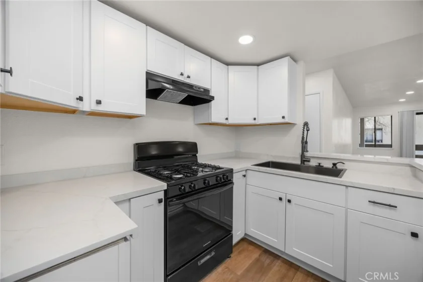 600 W 3rd Street #B205 photo 8