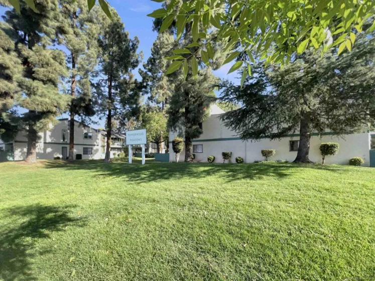 1811 E Grand Avenue #168 photo 1