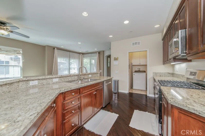 15212 Grant photo 17