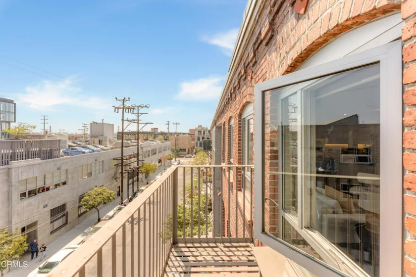 527 Molino Street #401 photo 55