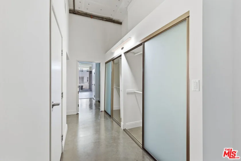 3785 Wilshire Boulevard #204 photo 28