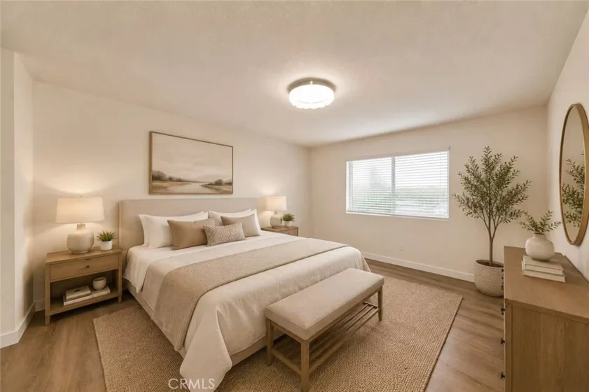 605 Redondo Avenue #203 photo 5