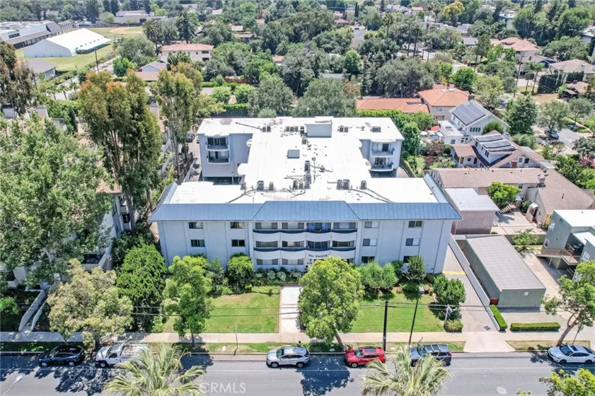 972 E California #202 photo 29