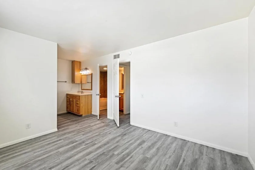 9469 Carlton Oaks Drive #A photo 14