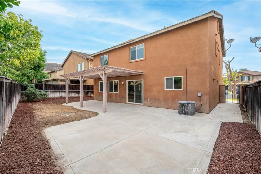 38354 Falcon Court photo 41