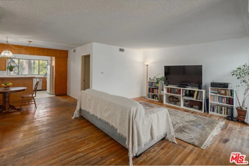 4353 Colfax Avenue #34 photo 2