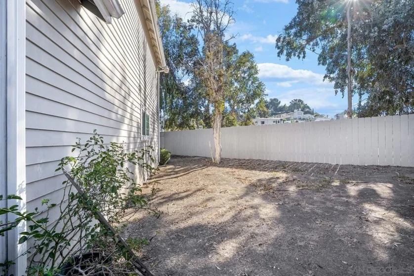 7545 Jamacha photo 20