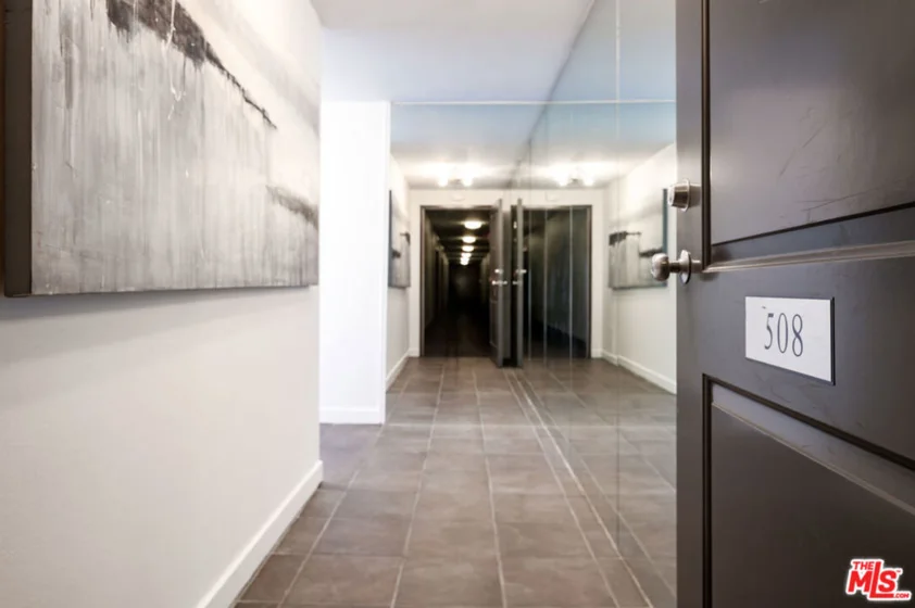 1155 N La Cienega Boulevard #508 photo 28