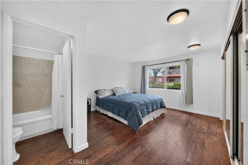400 N Acacia Avenue #B17 photo 13
