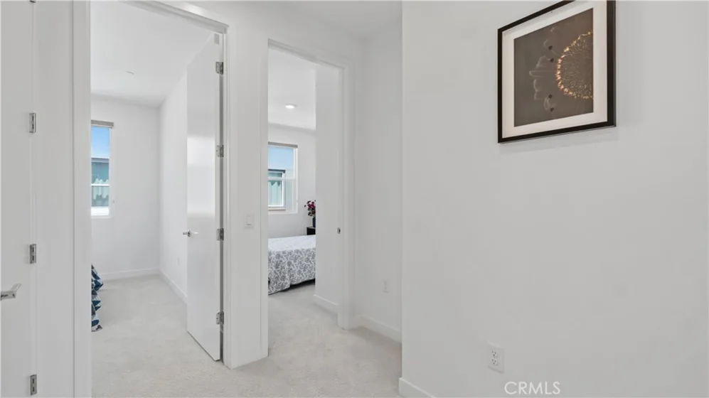 633 S Lyon Street photo 20