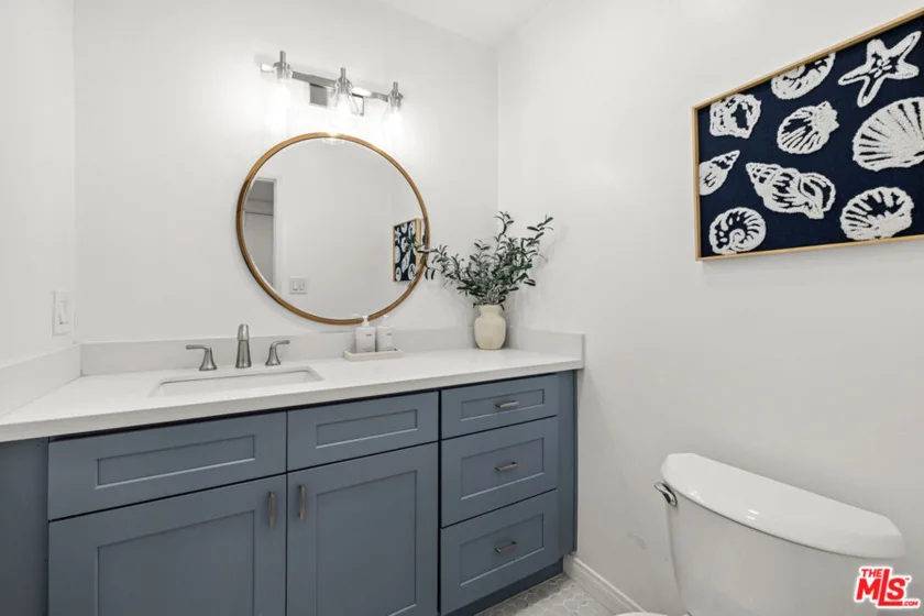 5651 Windsor Way #101 photo 9