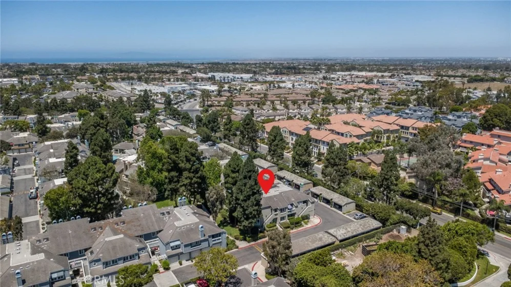 7402 Yellowtail Drive #201 photo 32