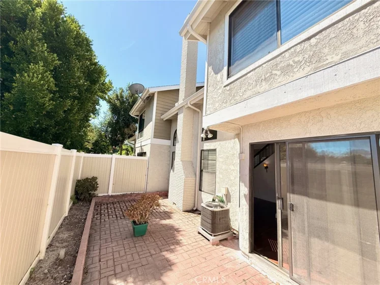 26141 Las Flores #B photo 9