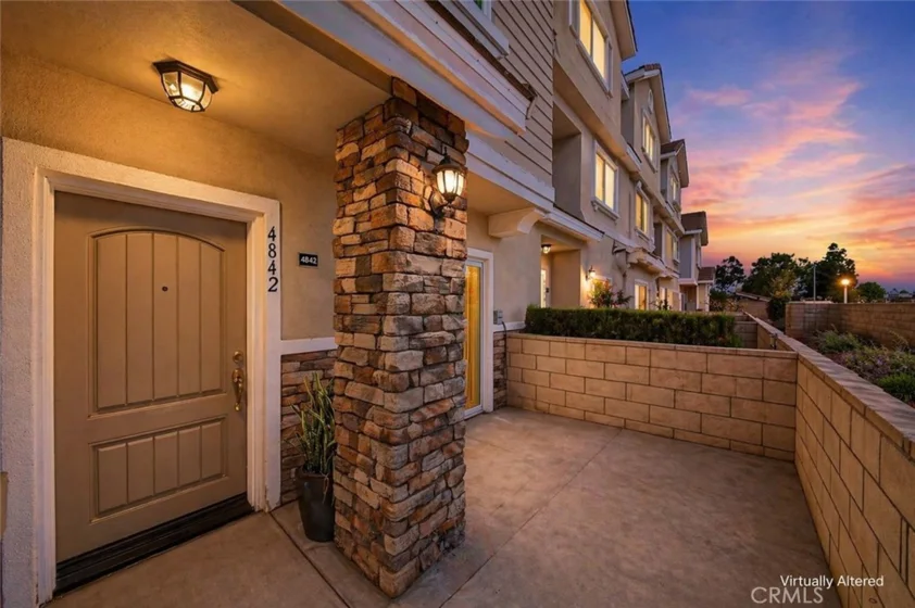 4842 Sapphire photo 25