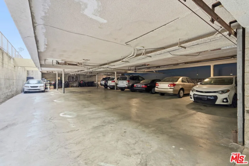 940 7th Street #8 photo 12