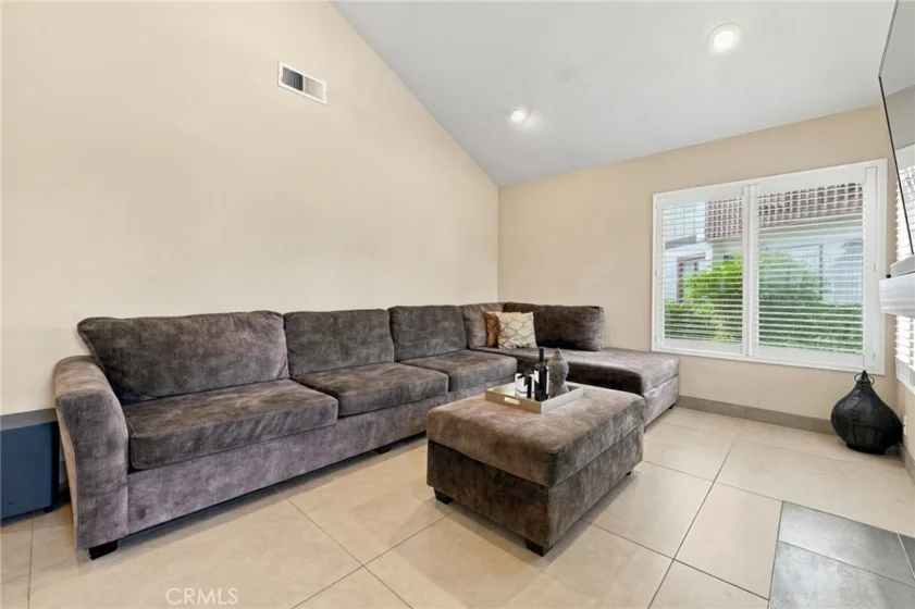 1471 S Walnut photo 7