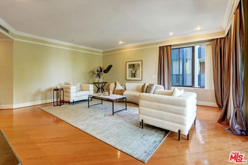 4752 Park Encino Lane #212 photo 48