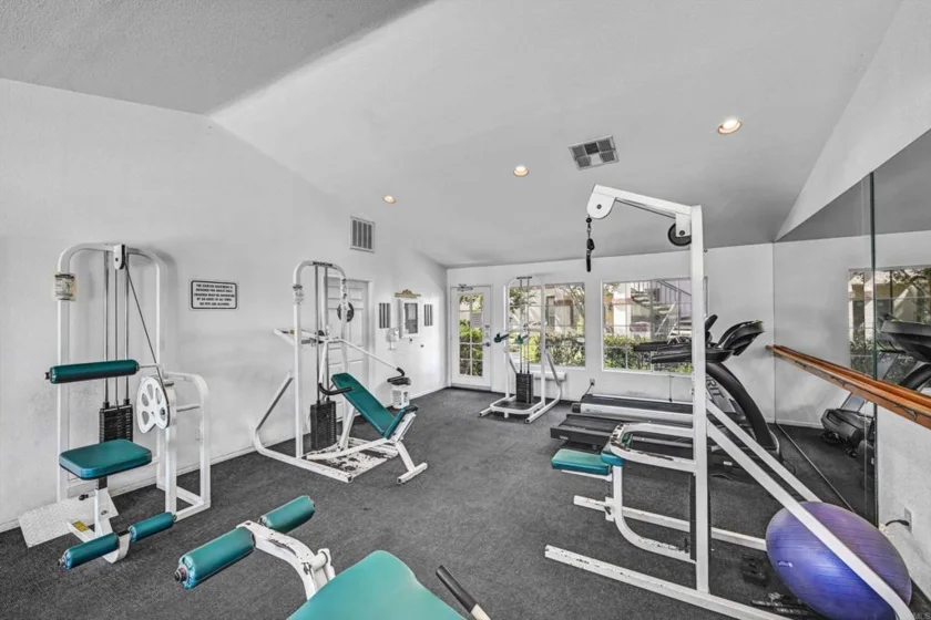 10915 Sabre Hill Drive #364 photo 22