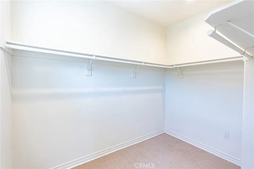 111 E Mclean Street #B photo 16