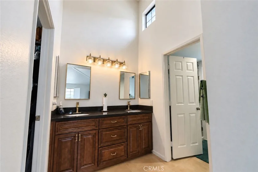 2607 Dove Creek Lane #B photo 42