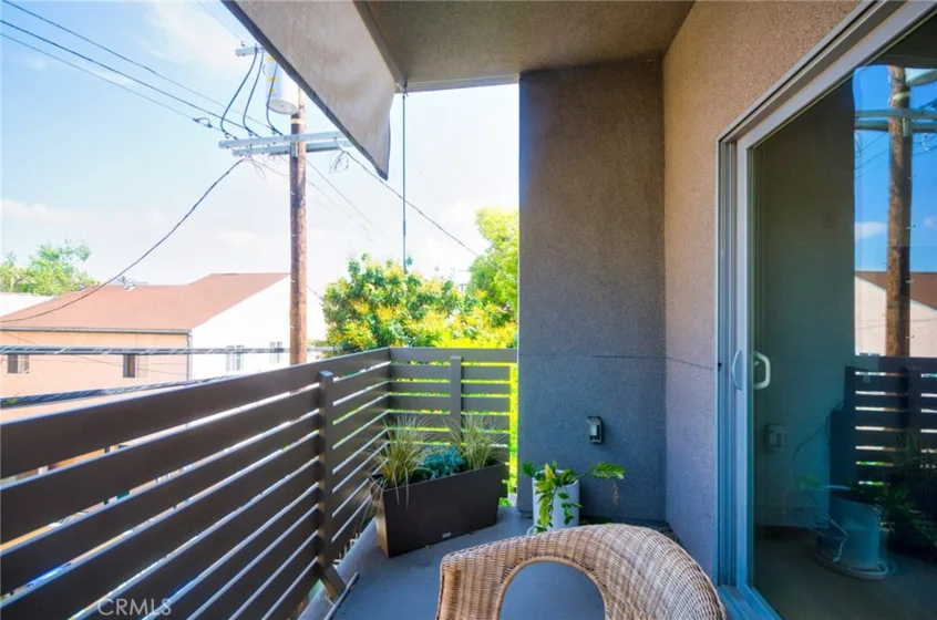 820 S Wilton Place #304 photo 16