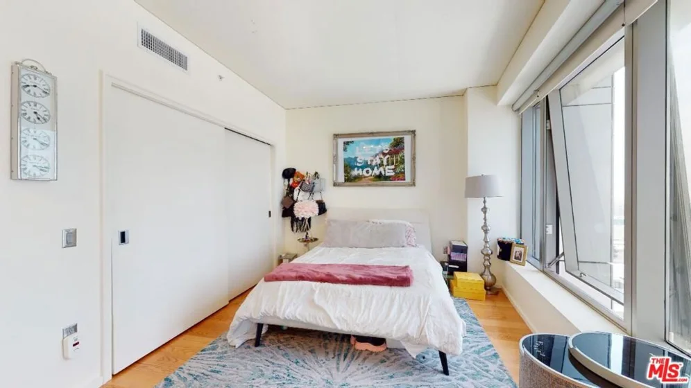 1155 S Grand Avenue #1106 photo 8