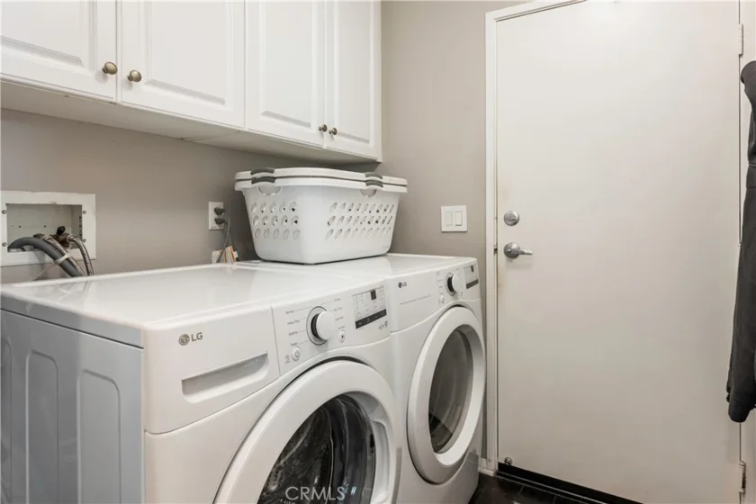 3216 Carrotwood photo 18