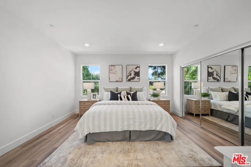 270 Lockford photo 18