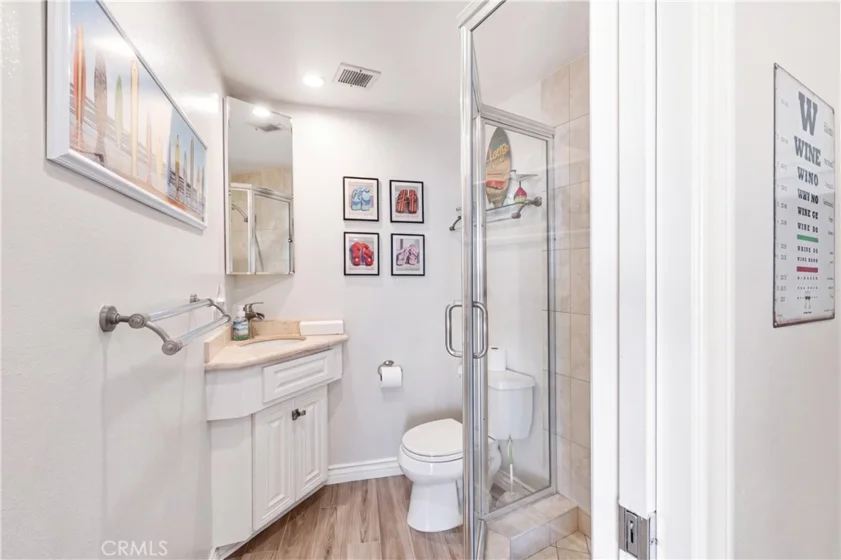 700 E Ocean Boulevard #1206 photo 33