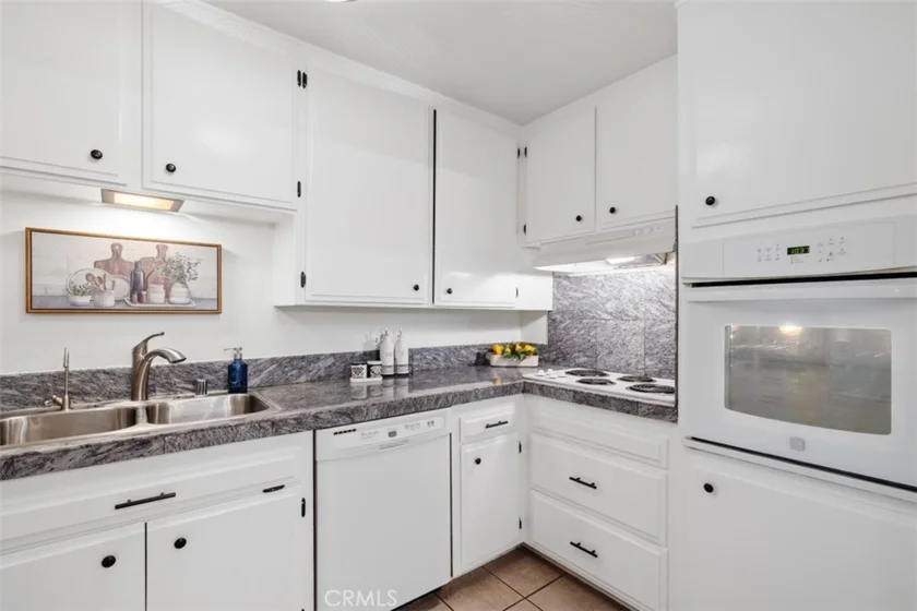 3266 1st Avenue #13 photo 30