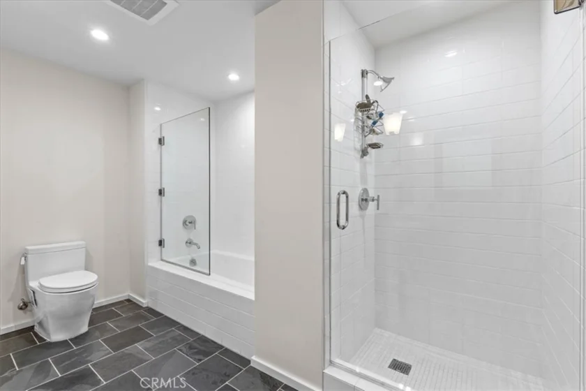 1155 S Grand #426 photo 27