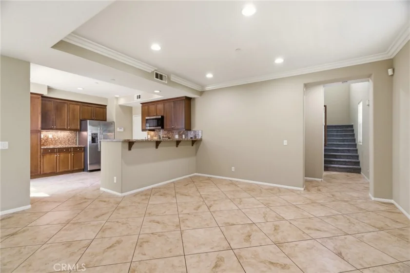 15247 Cambridge Street photo 9