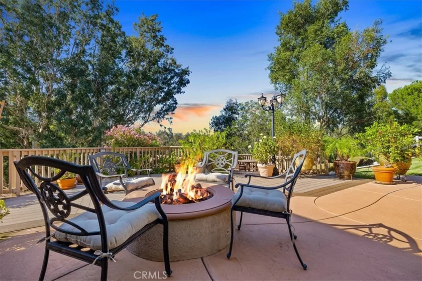 42926 Joshua Tree Court photo 42