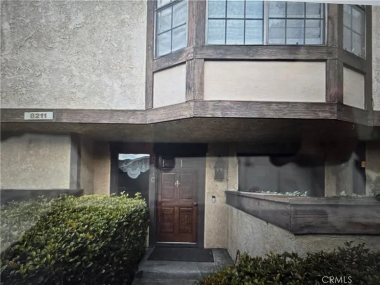 8211 Mason Avenue #C photo 1