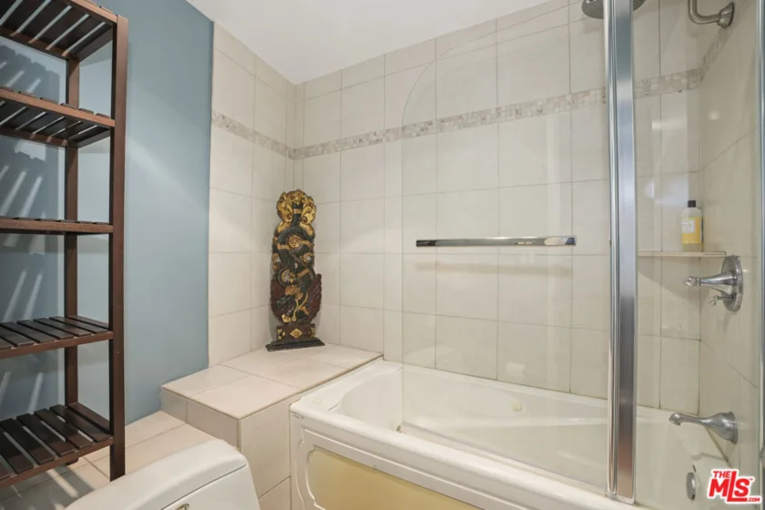 4283 Moore Street #4 photo 11