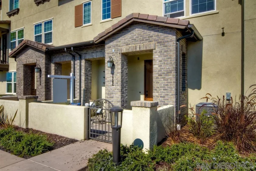 16467 Veridian Circle photo 25