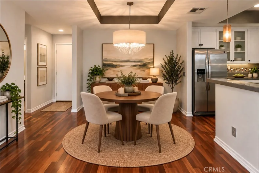 4455 Hazeltine Avenue #208 photo 7