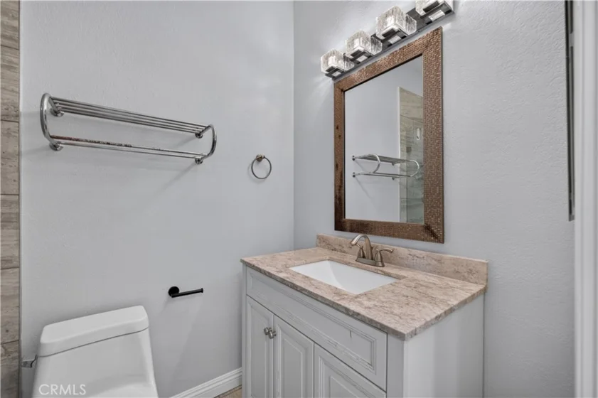 1221 N Sycamore #5 photo 30