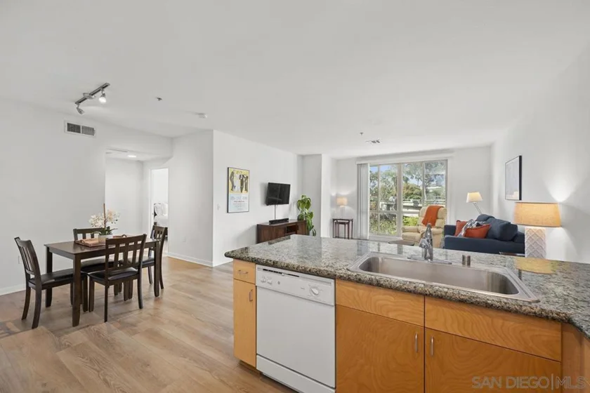 1501 Front Street #414 photo 11