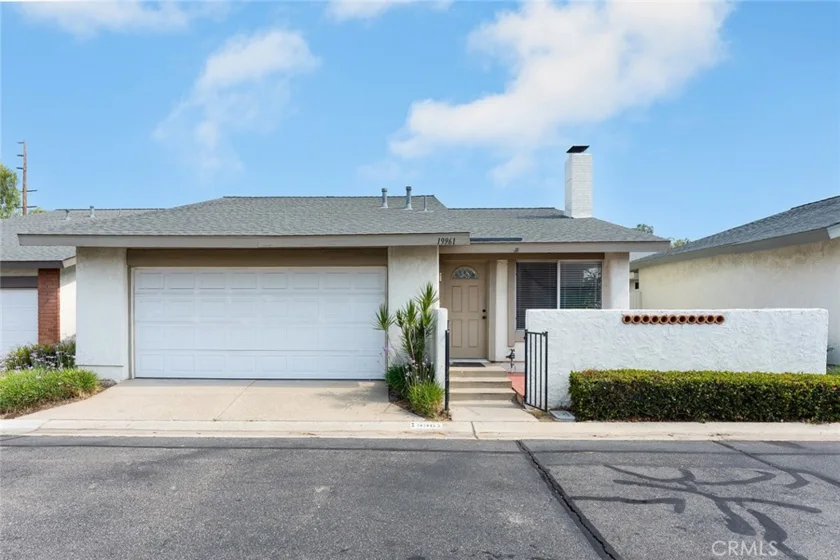 19961 Wrightwood Court #26 photo 1
