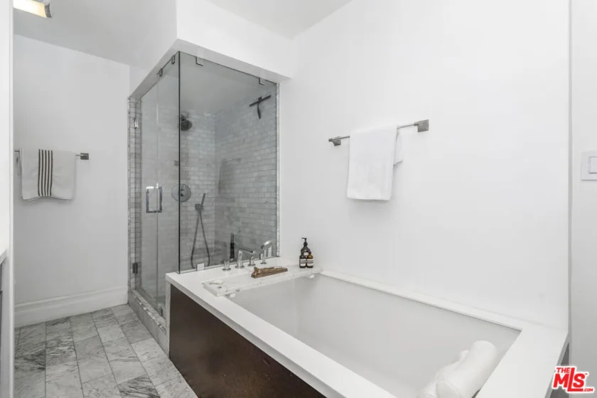 1100 Alta Loma Road #608 photo 18
