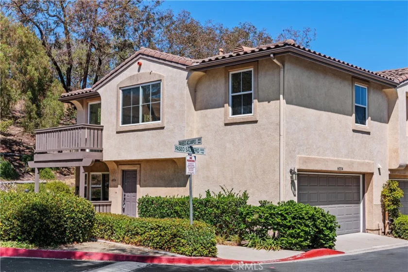 6004 Paseo Salinero photo 1