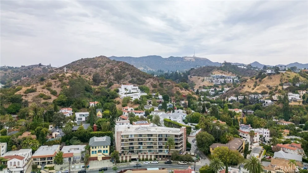 2260 N Cahuenga ##507 photo 16