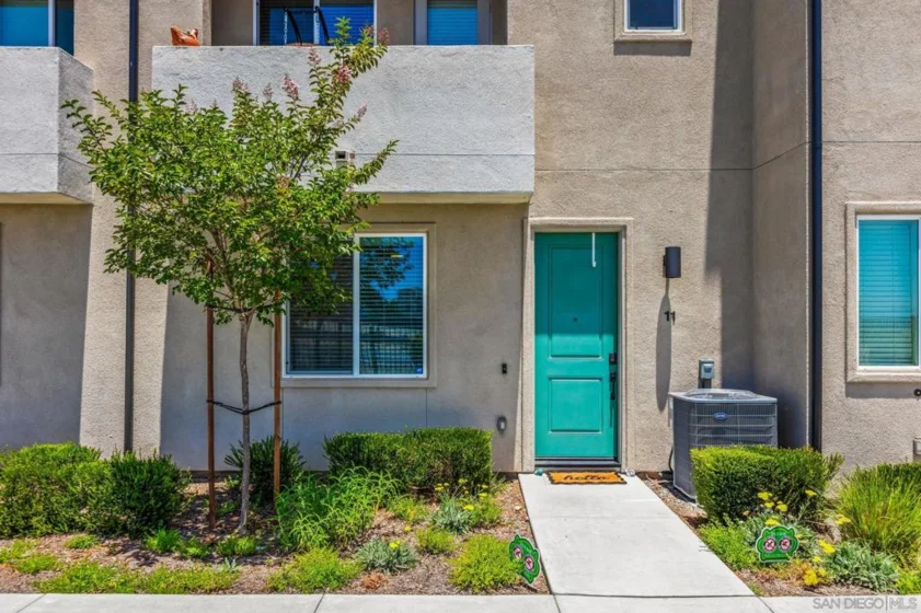 5310 Seacliff Place #11 photo 29