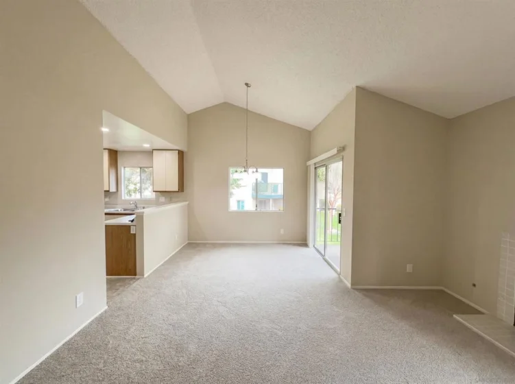 11231 Avenida De Los Lobos #H photo 7