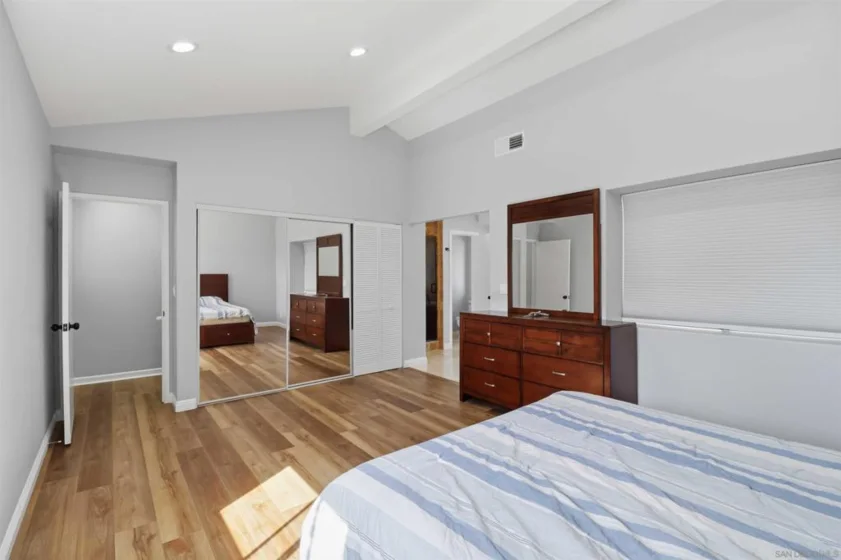 6862 Camino Berdecio photo 6