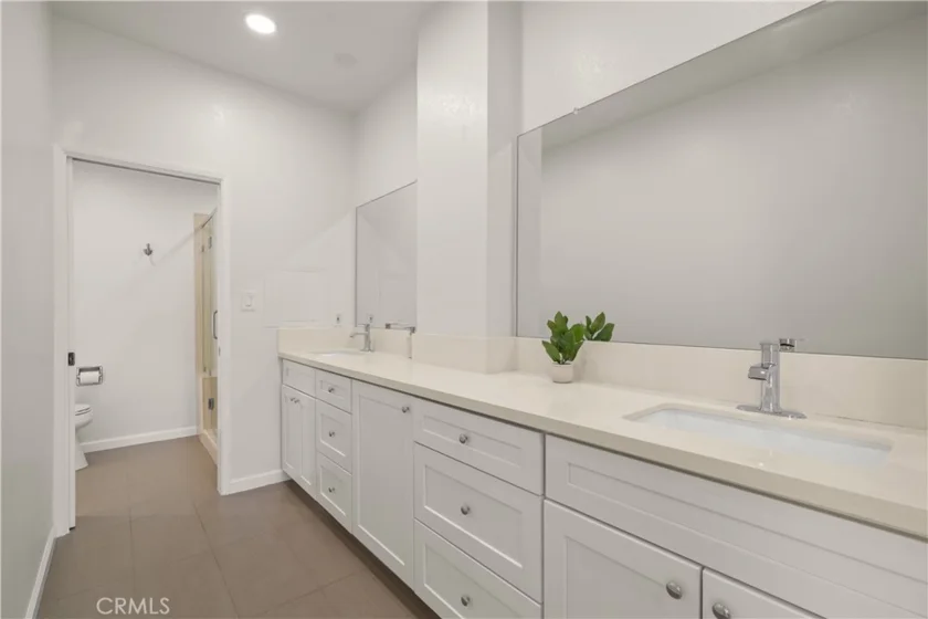 308 1/2 Commonwealth Avenue photo 16