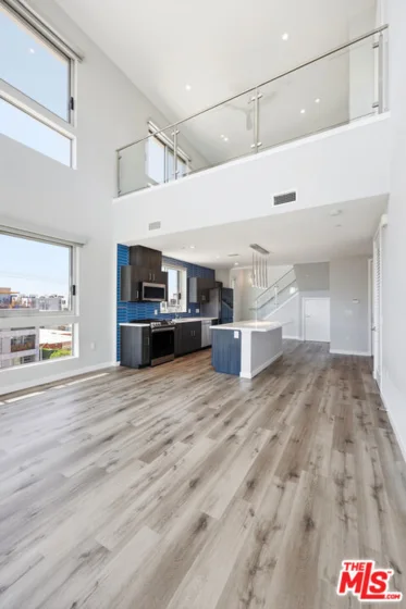 4140 Glencoe Avenue #516 photo 7