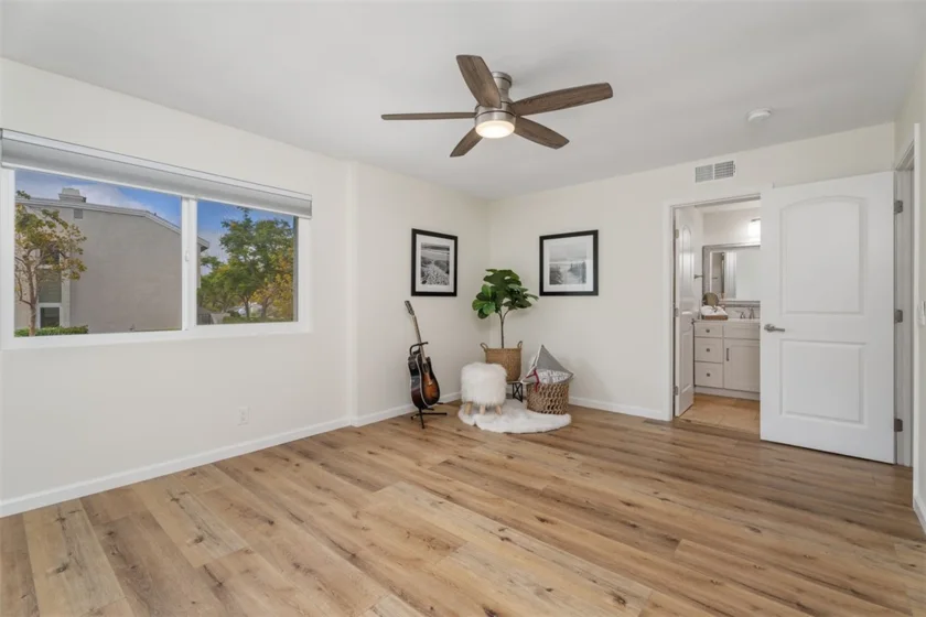 26415 Waterford photo 17