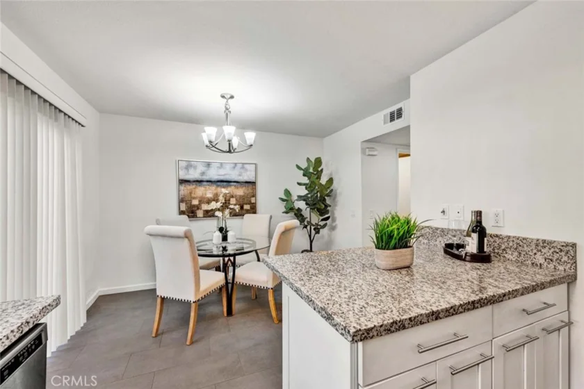 22746 Malaga Way photo 10